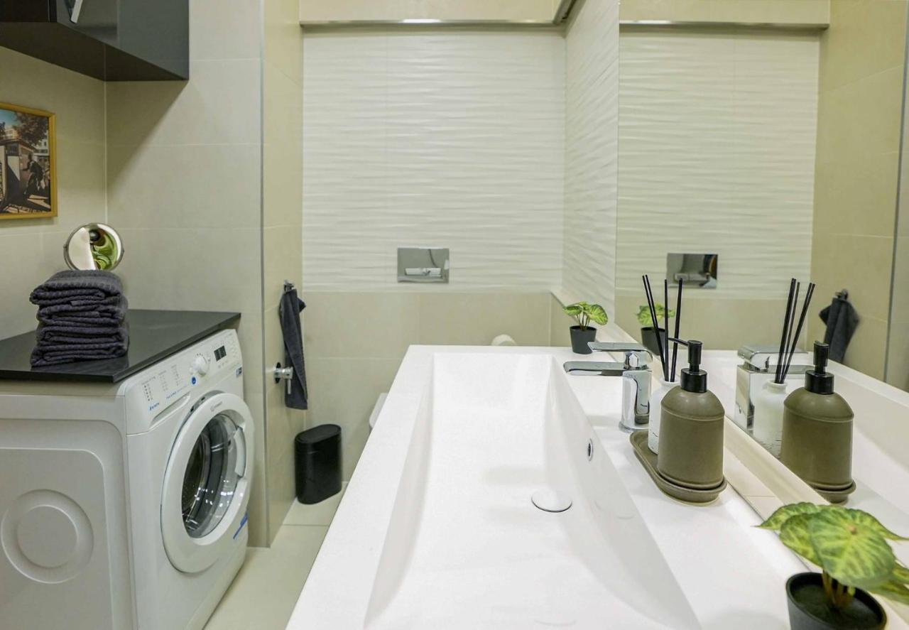 Danube Family Premium Apartment Budapeste Exterior foto